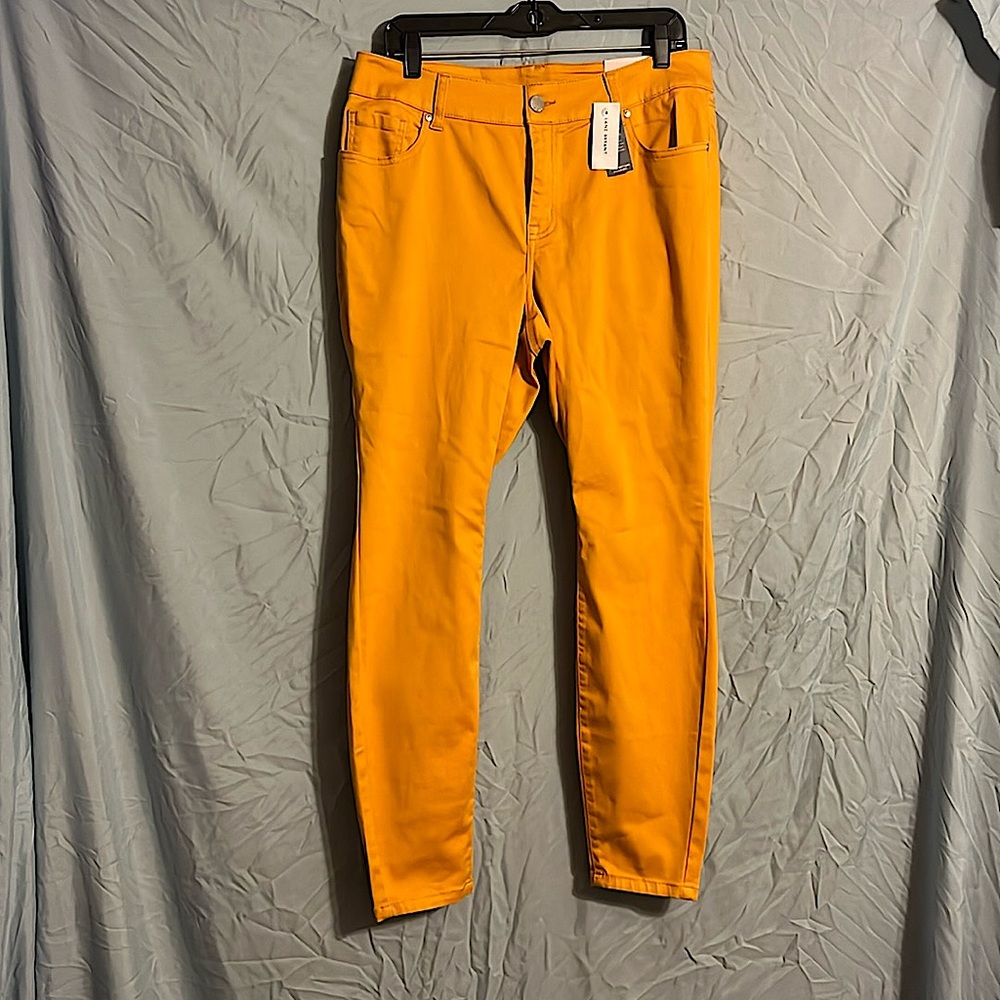 NWT Lane Bryant curvy fit mid-rise skinny leg jeggings size 14